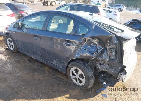 2014 Toyota Prius Three z USA, uszkodzony, nr VIN JTDKN3DU4E0390536